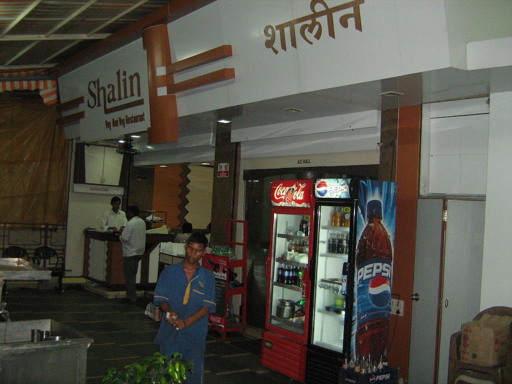 Hotel Apex Navi Mumbai Esterno foto