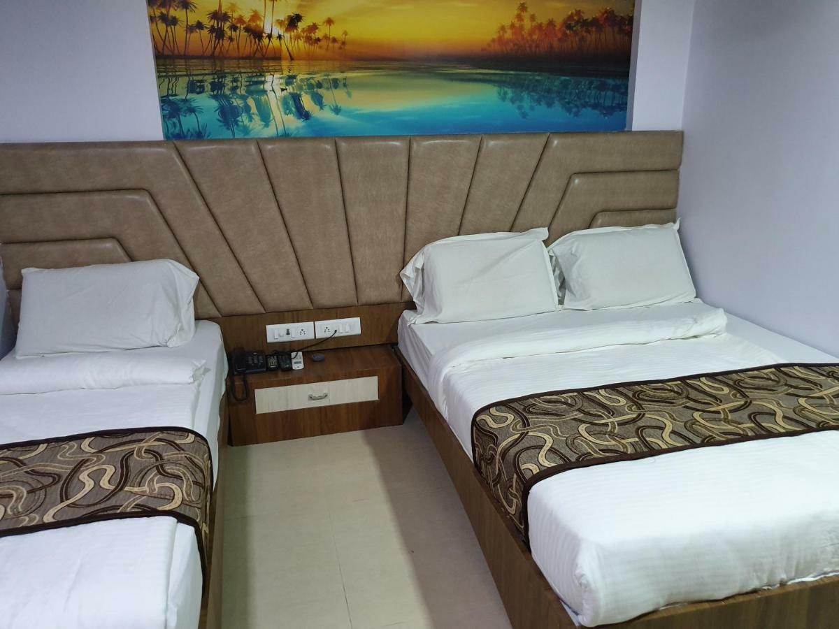 Hotel Apex Navi Mumbai Esterno foto