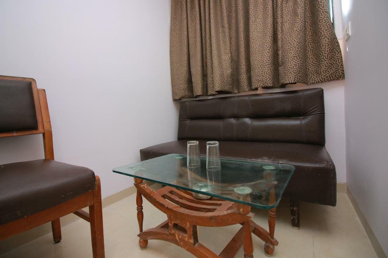 Hotel Apex Navi Mumbai Esterno foto