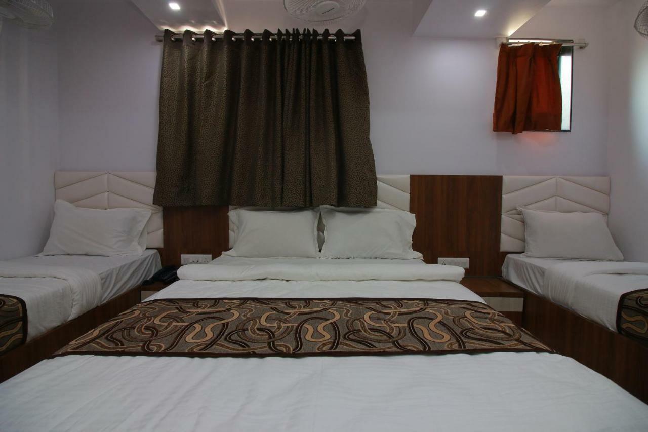 Hotel Apex Navi Mumbai Esterno foto