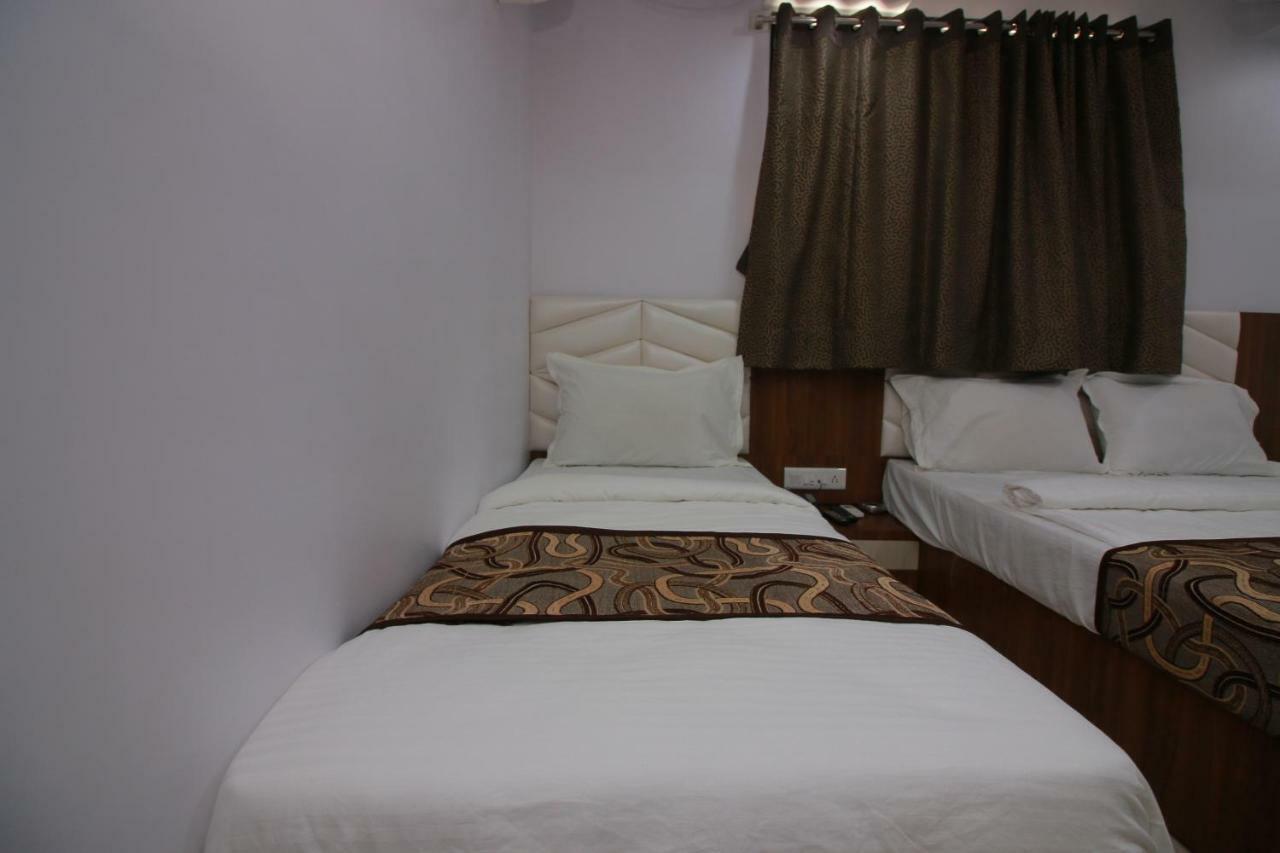 Hotel Apex Navi Mumbai Esterno foto