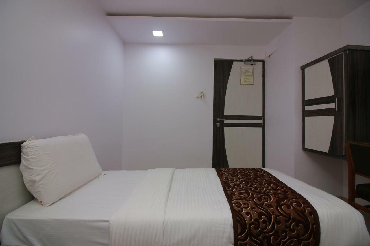 Hotel Apex Navi Mumbai Esterno foto