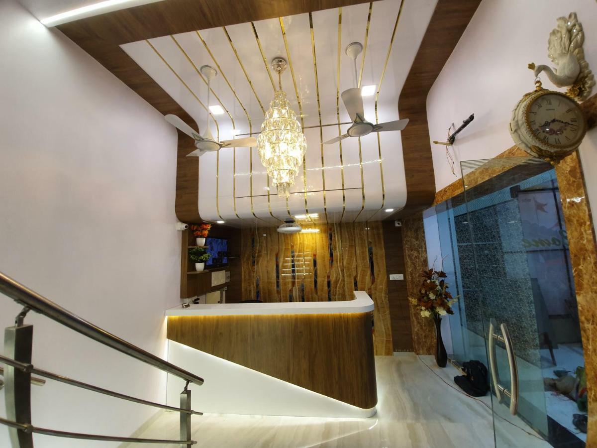 Hotel Apex Navi Mumbai Esterno foto